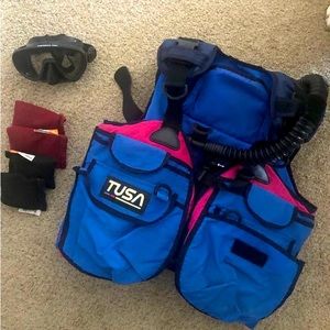 Tusa Scuba Gear - Size Adult Small